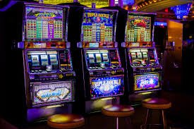 fanchai live casino table games with real dealers
